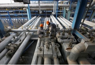 Oil prices China demand US output