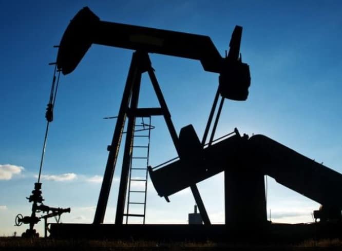 Can the US economy handle $100 crude oil?