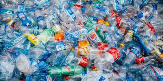 PEF bioplastic vs polyethylene terephthalate