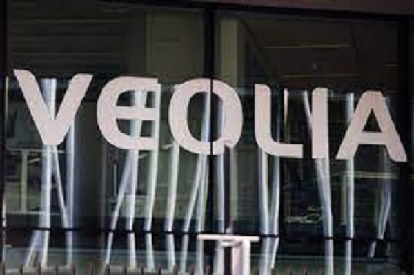 Veolia agrees sale of Suez's British waste activities to Macquarie