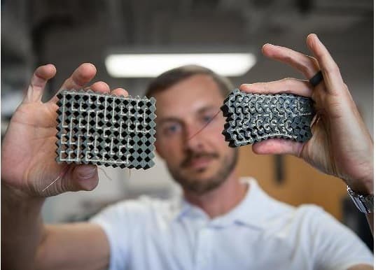 New Material Is Capable of ‘Thinking’