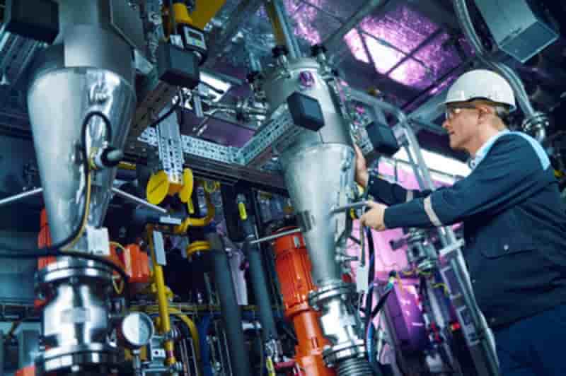 Covestro starts up bio-based aniline pilot plant in Leverkusen